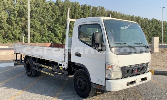 Ra Imported Mitsubishi i funfun Ọkọ̀ in Import - Dubai ni Ashanti Ra Imported Mitsubishi i funfun Ọkọ̀ in Import - Dubai ni Ashanti