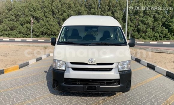 Sayi Imported Toyota Hiace White Mota in Import - Dubai a Ashanti Sayi Imported Toyota Hiace White Mota in Import - Dubai a Ashanti