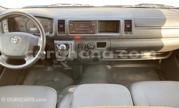 Sayi Imported Toyota Hiace White Mota in Import - Dubai a Ashanti Sayi Imported Toyota Hiace White Mota in Import - Dubai a Ashanti