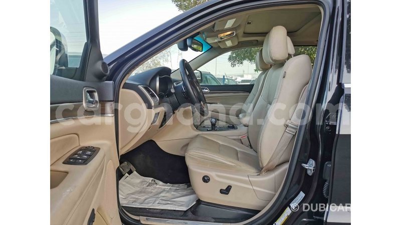 Big with watermark jeep grand cherokee ashanti import dubai 27047