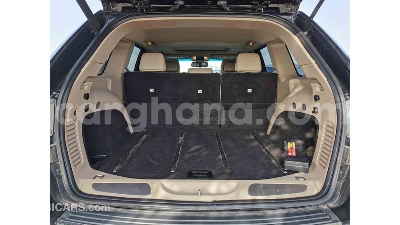 Big with watermark jeep grand cherokee ashanti import dubai 27047