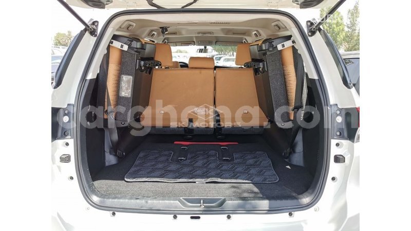 Big with watermark toyota fortuner ashanti import dubai 27058