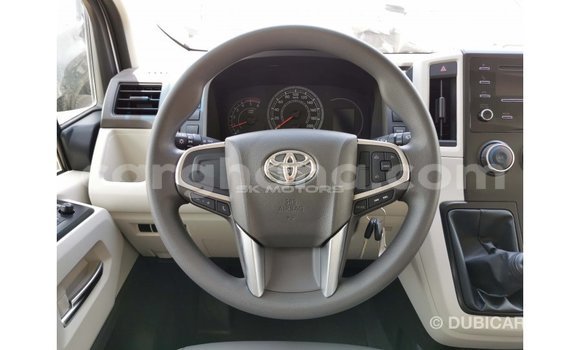 Ra Imported Toyota Hiace funfun Ọkọ̀ in Import - Dubai ni Ashanti Ra Imported Toyota Hiace funfun Ọkọ̀ in Import - Dubai ni Ashanti