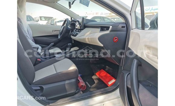 Buy Import Toyota Corolla White Car in Import - Dubai in Ashanti Buy Import Toyota Corolla White Car in Import - Dubai in Ashanti