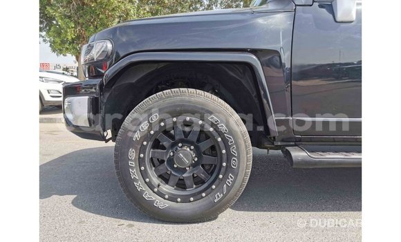 Sayi Imported Toyota FJ Cruiser Black Mota in Import - Dubai a Ashanti Sayi Imported Toyota FJ Cruiser Black Mota in Import - Dubai a Ashanti