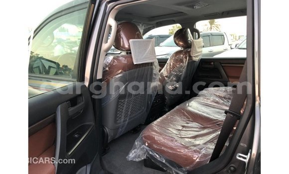 Ra Imported Toyota Land Cruiser Miiran Ọkọ̀ in Import - Dubai ni Ashanti Ra Imported Toyota Land Cruiser Miiran Ọkọ̀ in Import - Dubai ni Ashanti
