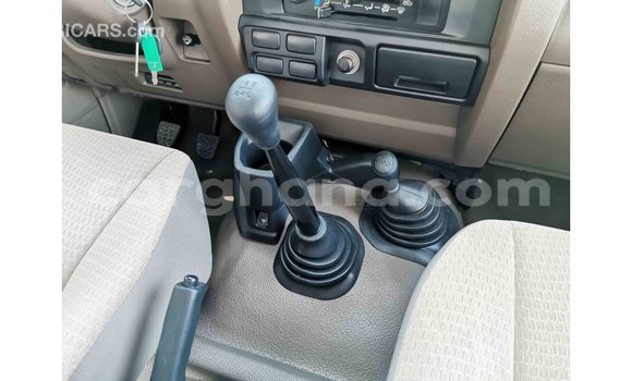 Ra Imported Toyota Land Cruiser Alagara Ọkọ̀ in Import - Dubai ni Ashanti Ra Imported Toyota Land Cruiser Alagara Ọkọ̀ in Import - Dubai ni Ashanti
