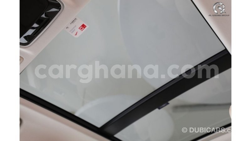 Big with watermark land rover range rover ashanti import dubai 27178