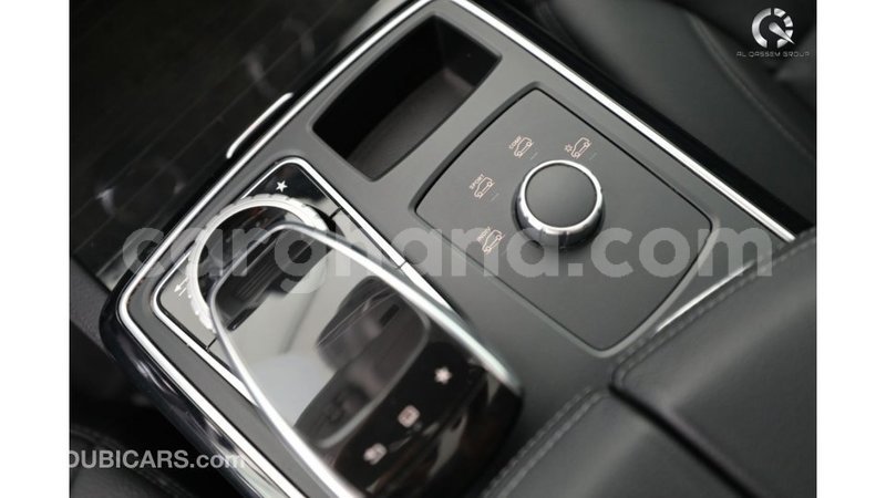 Big with watermark mercedes benz gle ashanti import dubai 27179