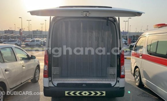 Buy Import Toyota Hiace White Car in Import - Dubai in Ashanti Buy Import Toyota Hiace White Car in Import - Dubai in Ashanti