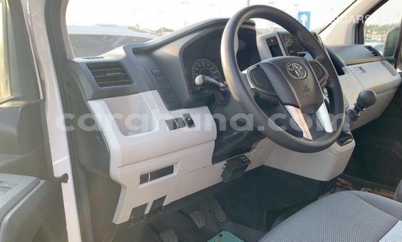 Buy Import Toyota Hiace White Car in Import - Dubai in Ashanti Buy Import Toyota Hiace White Car in Import - Dubai in Ashanti