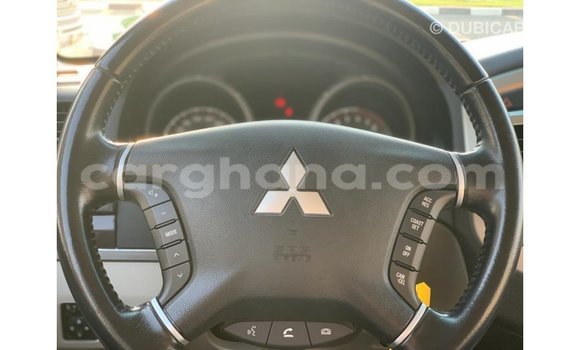 Sayi Imported Mitsubishi Pajero Black Mota in Import - Dubai a Ashanti Sayi Imported Mitsubishi Pajero Black Mota in Import - Dubai a Ashanti