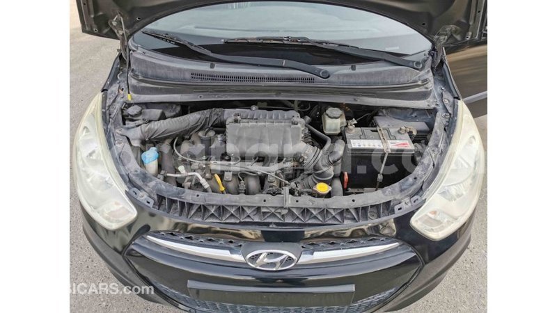 Big with watermark hyundai i10 ashanti import dubai 27222