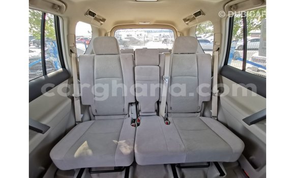Sayi Imported Toyota Prado White Mota in Import - Dubai a Ashanti Sayi Imported Toyota Prado White Mota in Import - Dubai a Ashanti
