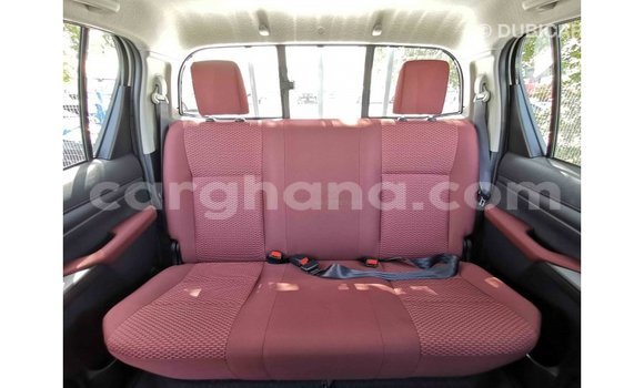 Ra Imported Toyota Hilux funfun Ọkọ̀ in Import - Dubai ni Ashanti Ra Imported Toyota Hilux funfun Ọkọ̀ in Import - Dubai ni Ashanti