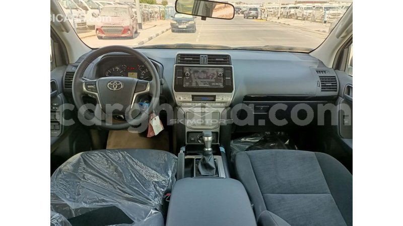 Big with watermark toyota prado ashanti import dubai 27248