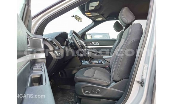 Buy Import Ford Explorer Other Car in Import - Dubai in Ashanti Buy Import Ford Explorer Other Car in Import - Dubai in Ashanti