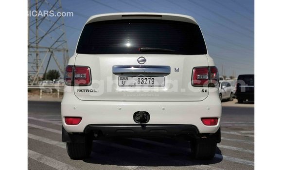 Buy Import Nissan Patrol White Car in Import - Dubai in Ashanti Buy Import Nissan Patrol White Car in Import - Dubai in Ashanti