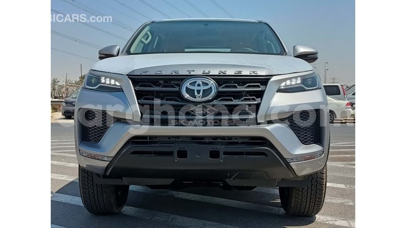 Big with watermark toyota fortuner ashanti import dubai 27266