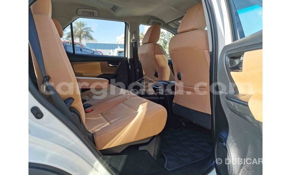 Buy Import Toyota Fortuner White Car in Import - Dubai in Ashanti Buy Import Toyota Fortuner White Car in Import - Dubai in Ashanti