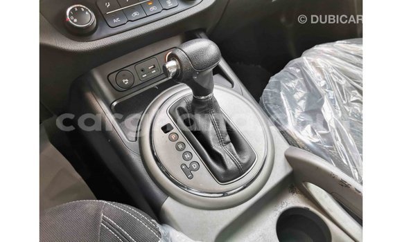 Buy Import Kia Sportage White Car in Import - Dubai in Ashanti Buy Import Kia Sportage White Car in Import - Dubai in Ashanti
