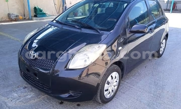 Buy Used Toyota Yaris Black Car in Berekum Municipal in Brong-Ahafo