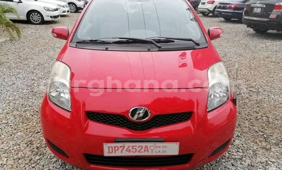Ra Àlòkù Toyota Vitz Red Ọkọ̀ in Atebubu–Amantin ni Brong-Ahafo Ra Àlòkù Toyota Vitz Red Ọkọ̀ in Atebubu–Amantin ni Brong-Ahafo