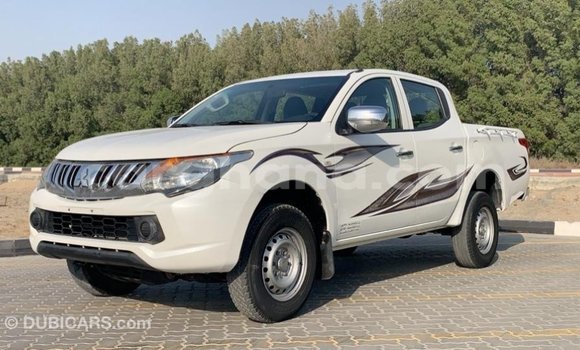 Ra Imported Mitsubishi L200 funfun Ọkọ̀ in Import - Dubai ni Ashanti Ra Imported Mitsubishi L200 funfun Ọkọ̀ in Import - Dubai ni Ashanti