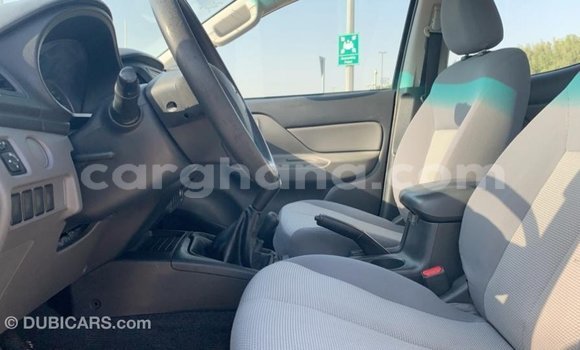 Ra Imported Mitsubishi L200 funfun Ọkọ̀ in Import - Dubai ni Ashanti Ra Imported Mitsubishi L200 funfun Ọkọ̀ in Import - Dubai ni Ashanti