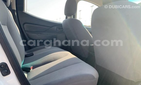 Ra Imported Mitsubishi L200 funfun Ọkọ̀ in Import - Dubai ni Ashanti Ra Imported Mitsubishi L200 funfun Ọkọ̀ in Import - Dubai ni Ashanti