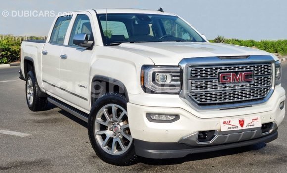 Sayi Imported GMC Sierra White Mota in Import - Dubai a Ashanti Sayi Imported GMC Sierra White Mota in Import - Dubai a Ashanti