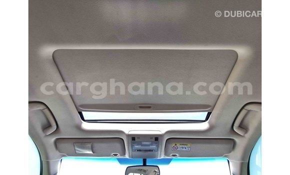 Buy Import Toyota Land Cruiser White Car in Import - Dubai in Ashanti Buy Import Toyota Land Cruiser White Car in Import - Dubai in Ashanti