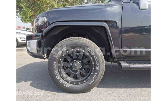 Ra Imported Toyota FJ Cruiser Black Ọkọ̀ in Import - Dubai ni Ashanti Ra Imported Toyota FJ Cruiser Black Ọkọ̀ in Import - Dubai ni Ashanti