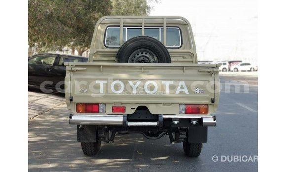 Ra Imported Toyota Land Cruiser Alagara Ọkọ̀ in Import - Dubai ni Ashanti Ra Imported Toyota Land Cruiser Alagara Ọkọ̀ in Import - Dubai ni Ashanti