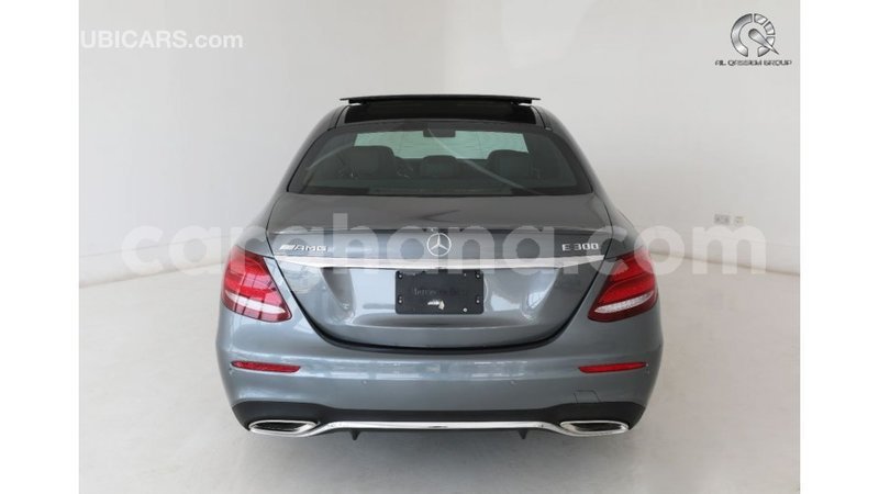 Big with watermark mercedes benz a200 ashanti import dubai 27460