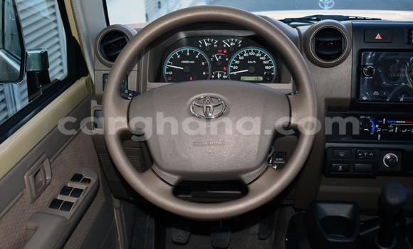 Buy New Toyota Land Cruiser White Car in Import - Dubai in Ashanti Buy New Toyota Land Cruiser White Car in Import - Dubai in Ashanti