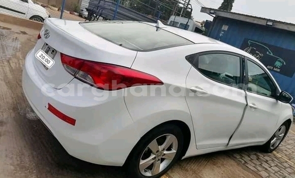 Buy Used Hyundai Elantra White Car in Accra in Greater Accra Buy Used Hyundai Elantra White Car in Accra in Greater Accra