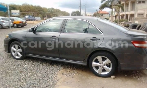 Sayi Na hannu Toyota Camry Black Mota in Accra a Greater Accra Sayi Na hannu Toyota Camry Black Mota in Accra a Greater Accra