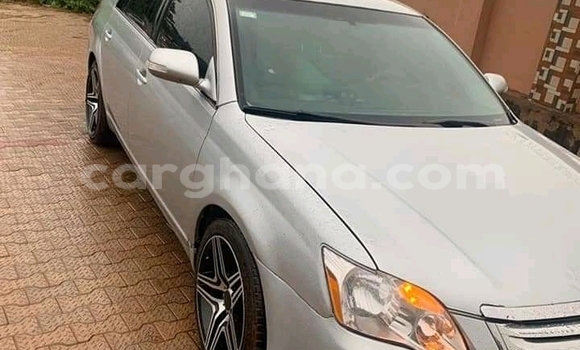 Sayi Na hannu Toyota Avalon Sauran Mota in Accra a Greater Accra