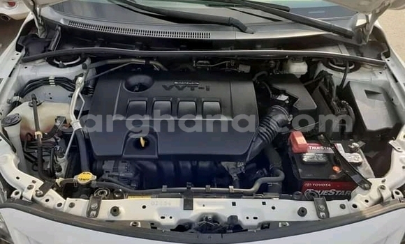 Buy Used Toyota Corolla White Car in Accra in Greater Accra Buy Used Toyota Corolla White Car in Accra in Greater Accra