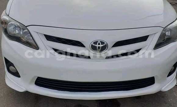 Buy Used Toyota Corolla White Car in Accra in Greater Accra Buy Used Toyota Corolla White Car in Accra in Greater Accra