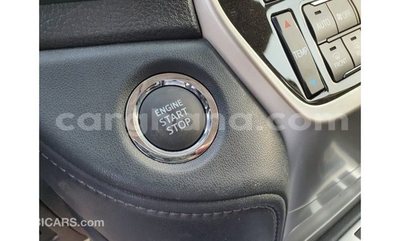 Buy Import Toyota Land Cruiser White Car in Import - Dubai in Ashanti Buy Import Toyota Land Cruiser White Car in Import - Dubai in Ashanti