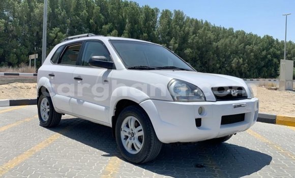 Ra Imported Hyundai Tucson funfun Ọkọ̀ in Import - Dubai ni Ashanti Ra Imported Hyundai Tucson funfun Ọkọ̀ in Import - Dubai ni Ashanti