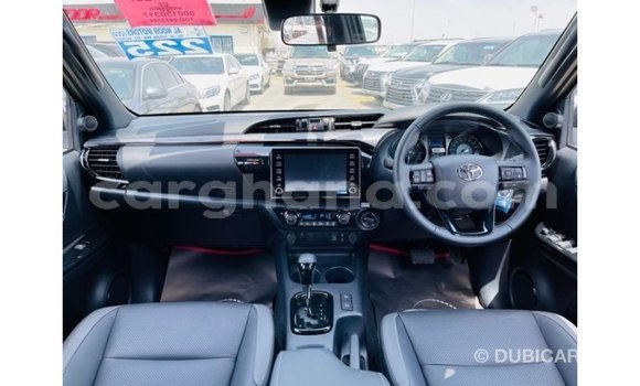 Buy Import Toyota Hilux Green Car in Import - Dubai in Ashanti Buy Import Toyota Hilux Green Car in Import - Dubai in Ashanti