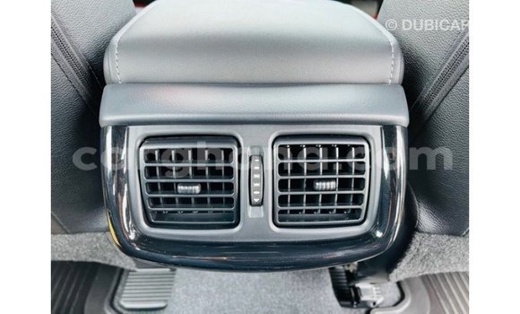 Buy Import Toyota Hilux Green Car in Import - Dubai in Ashanti Buy Import Toyota Hilux Green Car in Import - Dubai in Ashanti