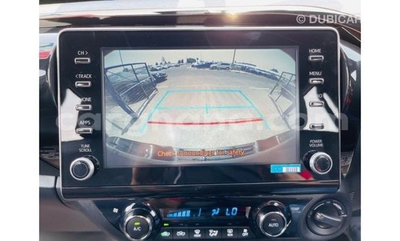 Buy Import Toyota Hilux Green Car in Import - Dubai in Ashanti Buy Import Toyota Hilux Green Car in Import - Dubai in Ashanti