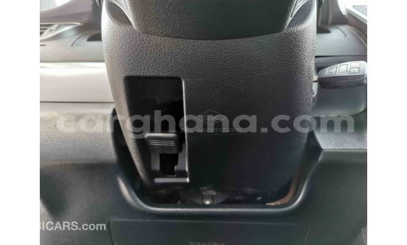 Sayi Imported Toyota Camry White Mota in Import - Dubai a Ashanti Sayi Imported Toyota Camry White Mota in Import - Dubai a Ashanti