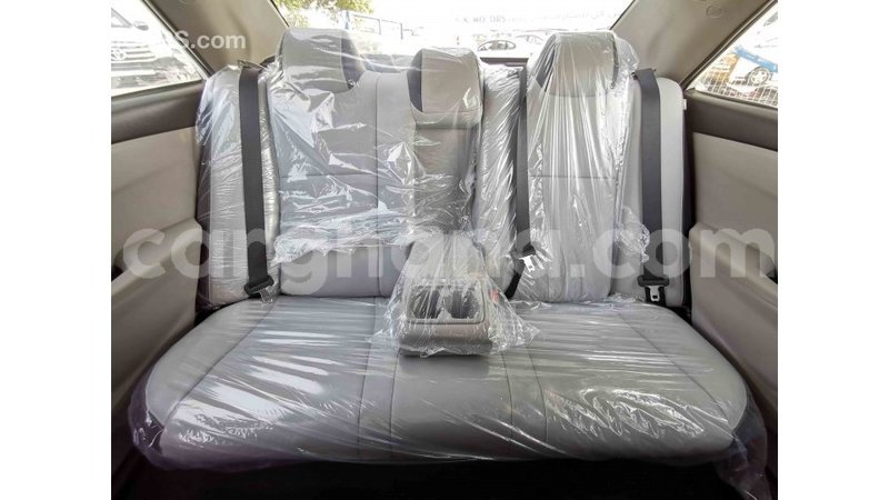 Big with watermark toyota camry ashanti import dubai 27555