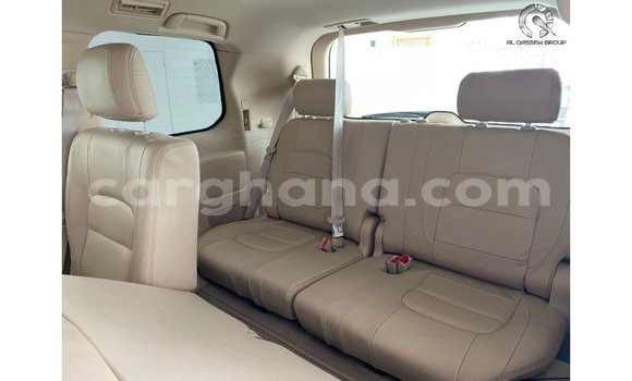 Sayi Imported Toyota Land Cruiser White Mota in Import - Dubai a Ashanti Sayi Imported Toyota Land Cruiser White Mota in Import - Dubai a Ashanti
