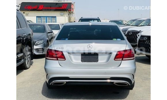 Sayi Imported Mercedes‒Benz 250 Sauran Mota in Import - Dubai a Ashanti Sayi Imported Mercedes‒Benz 250 Sauran Mota in Import - Dubai a Ashanti